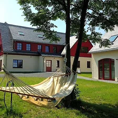 Casa de Férias Appartementhaus Zur Bergwiese Furstenau (Saxony)